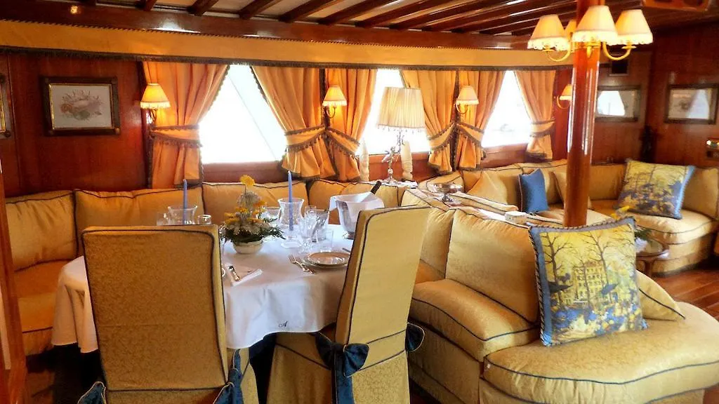 Imbarcazione Amerigo Hotel Varazze 0*,