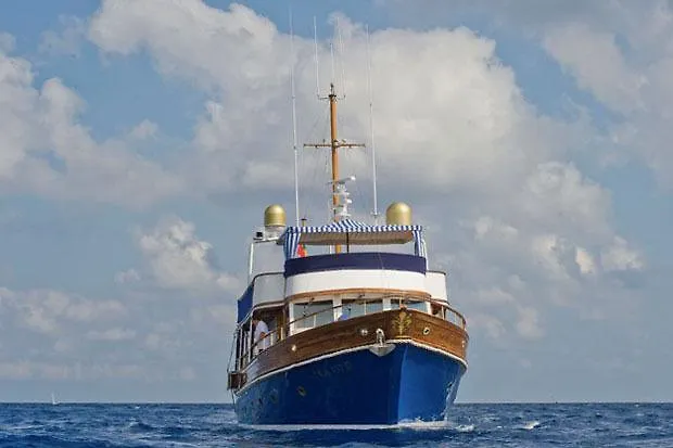 Imbarcazione Amerigo Hotel Varazze Botel